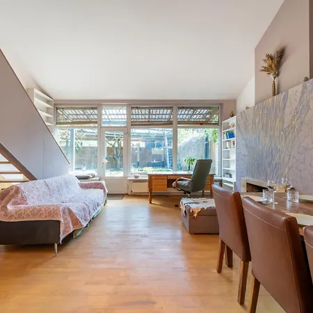 Holiday home Family Private House In Dubulti, Jurmala, 400m To The