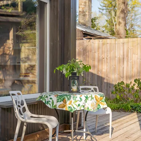 Family Private House In Dubulti, Jurmala, 400m To The Holiday home Jurmala