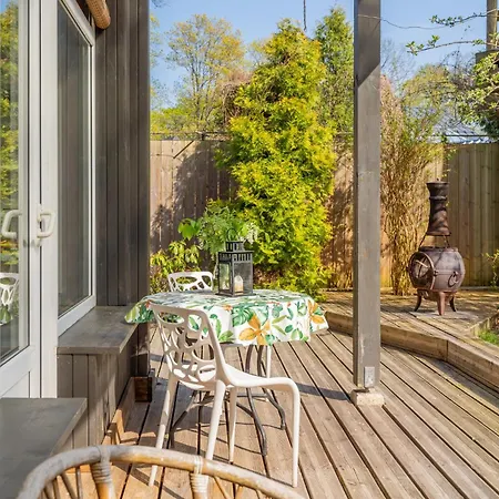 Holiday home Family Private House In Dubulti, Jurmala, 400m To The