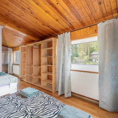 Family Private House In Dubulti, Jurmala, 400m To The *