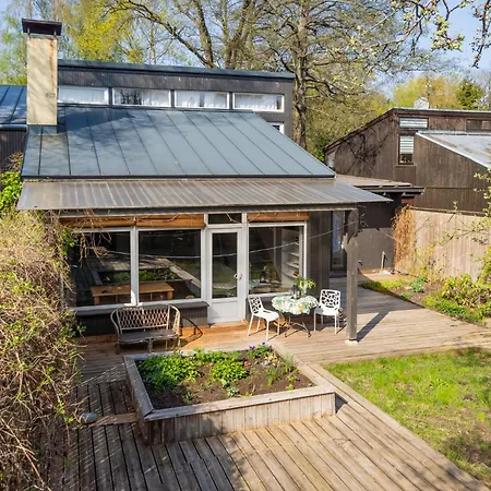 Holiday home Family Private House In Dubulti, Jurmala, 400m To The Jurmala